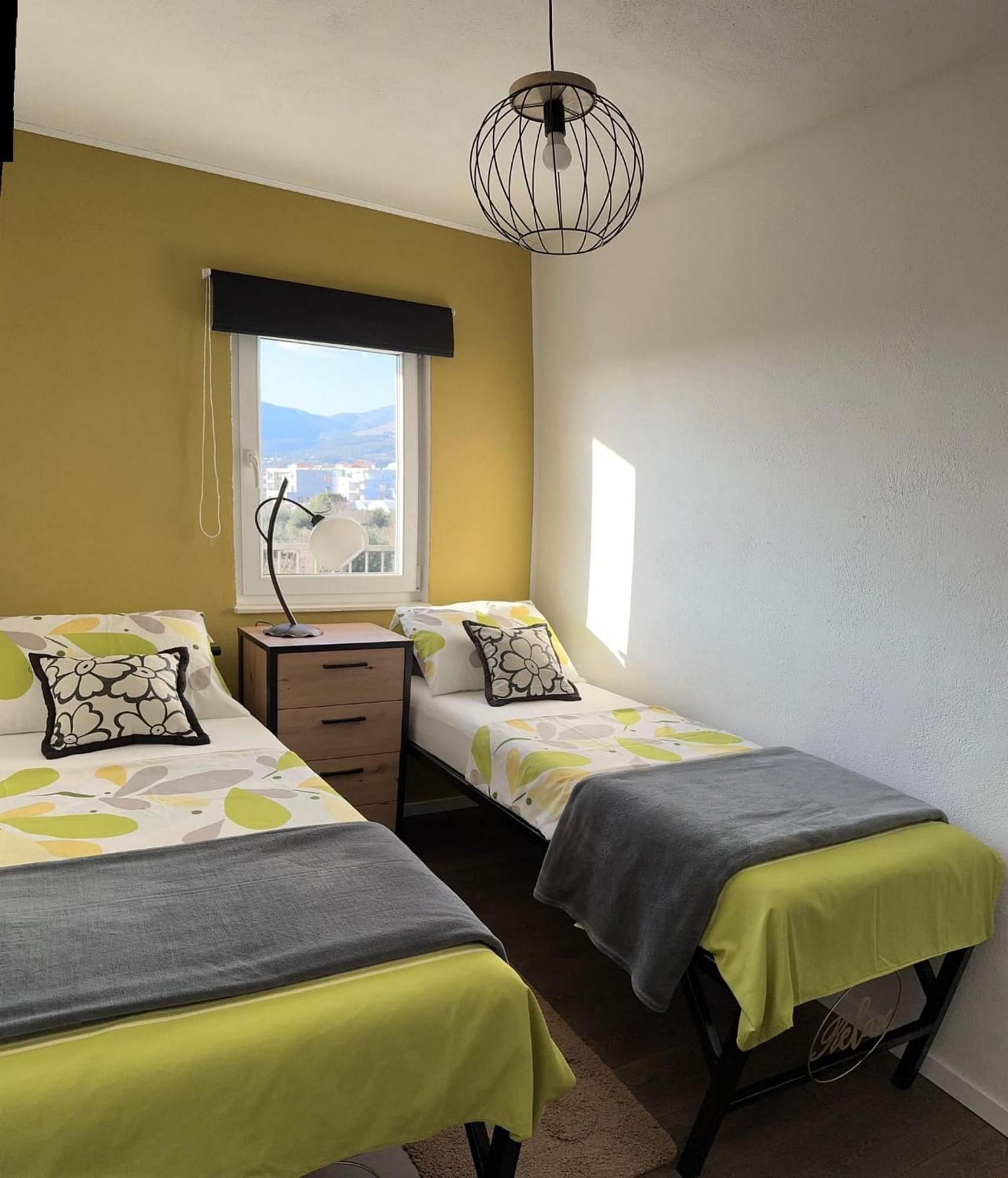Holiday Home Chester With Heated Pool Каштела Экстерьер фото